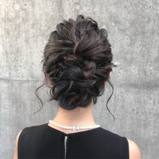 ミディアムヘアをフルアップにヘアセット🌟