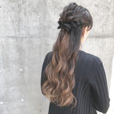 ロングヘアをハーフアップにアレンジ💖