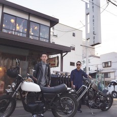 柳川さんとバイクでお客様が働くアンティークショップに行ってきました！